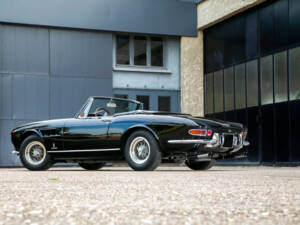 Image 9/46 de Ferrari 275 GTS (1965)