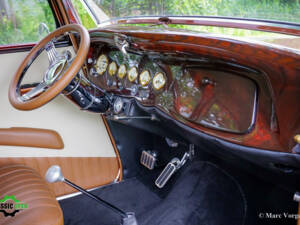 Image 5/66 of Ford V8 Hot Rod (1933)