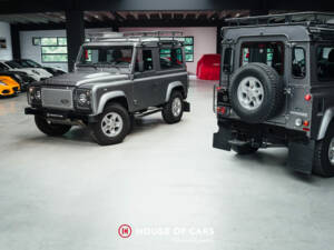 Image 1/25 of Land Rover Defender 90 (2013)
