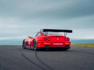 Image 8/17 de Ferrari 550 Maranello (2000)