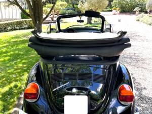 Image 2/13 de Volkswagen Kever 1600 (1980)