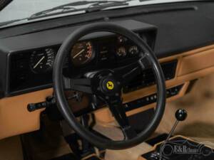 Image 13/19 de Ferrari Mondial 8 (1981)