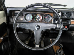 Image 8/50 of Opel Olympia 1700 S (1968)