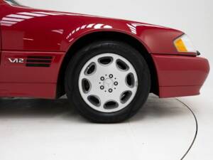 Bild 10/15 von Mercedes-Benz SL 600 (1995)