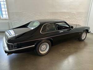 Image 6/20 of Jaguar XJS 4.0 (1991)