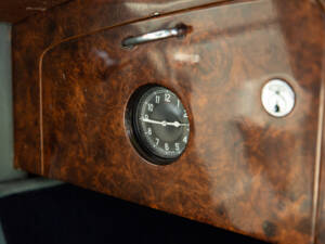 Image 19/38 of Rolls-Royce Silver Dawn (1954)