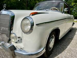 Imagen 12/55 de Mercedes-Benz 220 S Cabriolet (1957)