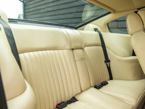 Bild 38/54 von Aston Martin V8 EFi (1987)