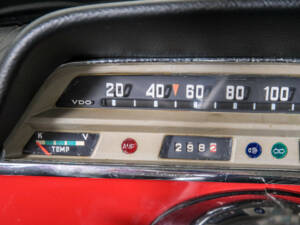 Image 16/50 of Volvo 1800 S (1965)