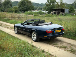 Afbeelding 15/100 van Jaguar XK8 4.0 (2000)