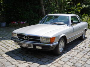 Image 15/29 of Mercedes-Benz 500 SLC (1980)