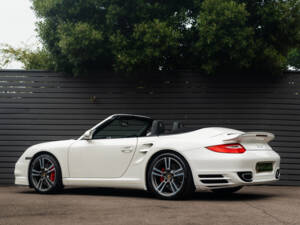 Immagine 2/22 di Porsche 911 Turbo (2010)