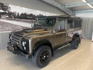 Bild 2/15 von Land Rover Defender 110 (2013)