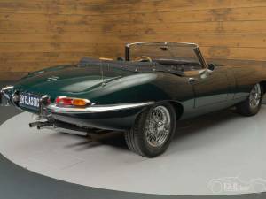 Bild 13/19 von Jaguar E-Type (1968)