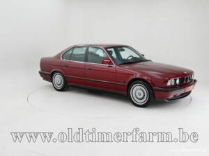 Image 3/15 of BMW M5 (1992)