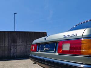 Bild 14/50 von BMW 745i (1982)