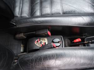Bild 32/43 von Porsche 911 Carrera 3.2 (1989)