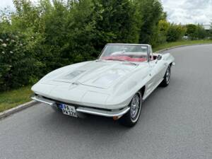 Image 52/52 of Chevrolet Corvette Sting Ray Convertible (1963)