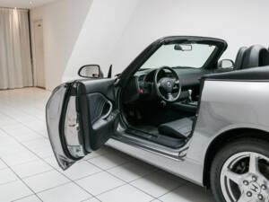 Bild 4/23 von Honda S 2000 (2001)