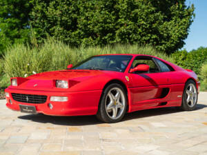 Bild 1/50 von Ferrari F 355 Berlinetta (1998)