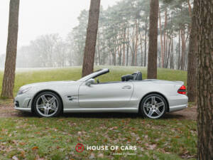 Imagen 5/43 de Mercedes-Benz SL 63 AMG (2008)