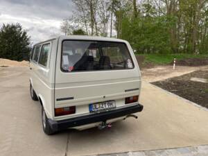 Imagen 9/40 de Volkswagen T3 Kombi 2.0 (1981)