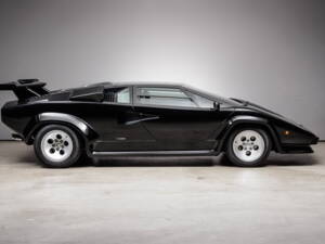 Bild 18/50 von Lamborghini Countach LP 400 S (1982)