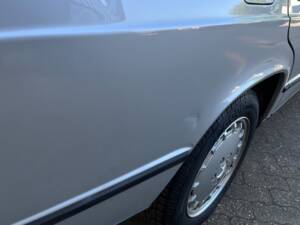 Image 49/89 de Mercedes-Benz 190 E 2.6 (1988)