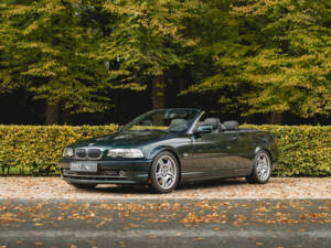 Imagen 16/78 de BMW 330Ci (2002)