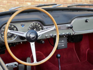 Image 15/50 of Lancia Flaminia GT 2.8 3C Touring (1967)