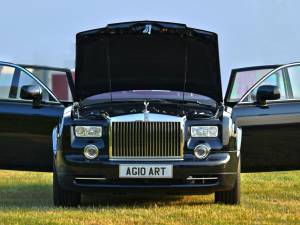 Image 32/50 of Rolls-Royce Phantom VII (2010)