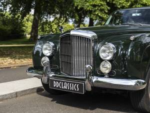 Image 6/28 of Bentley S 2 Continental (1961)