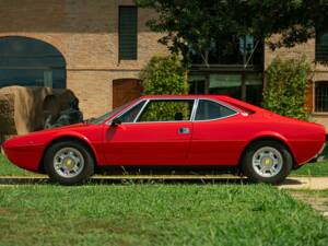 Afbeelding 5/50 van Ferrari 308 GT4 (1975)