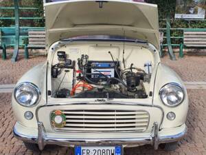Image 39/66 of Morris Minor 1000 Tourer (1961)
