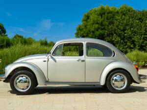 Image 5/46 de Volkswagen Coccinelle 1200 &quot;Jeans Bug&quot; (1982)