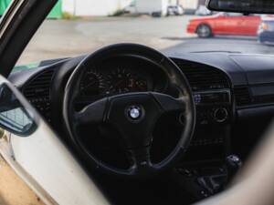 Immagine 42/80 di BMW M3 (1994)