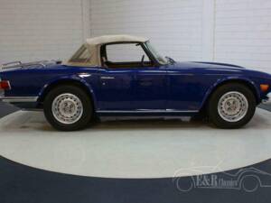 Image 8/19 of Triumph TR 6 (1974)