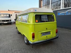 Image 7/57 of Volkswagen T2b Westfalia (1978)
