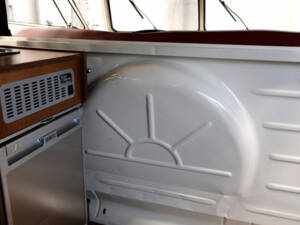 Image 22/24 of Volkswagen T1 camper (1960)