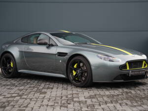 Bild 1/50 von Aston Martin V8 Vantage AMR (2018)