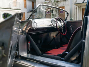 Image 32/50 of Porsche 356 C Carrera 2&#x2F;2000 GS (1964)