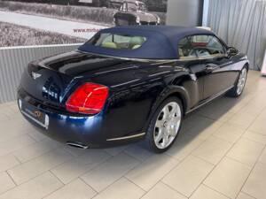 Image 8/20 of Bentley Continental GTC (2006)