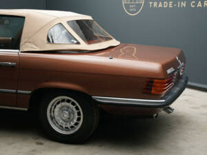 Bild 22/50 von Mercedes-Benz 280 SL (1979)