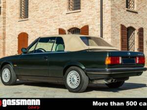 Imagen 8/15 de BMW 325i (1986)