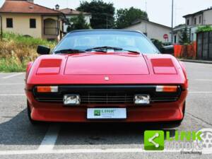 Image 2/10 of Ferrari 308 GTSi (1981)