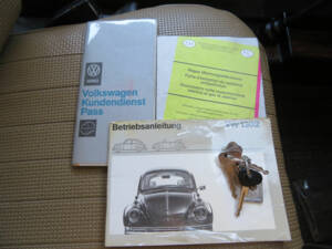 Bild 17/17 von Volkswagen Käfer 1300 (1971)