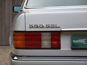 Image 19/55 of Mercedes-Benz 560 SEL (1989)