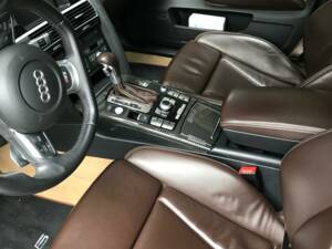 Image 12/14 de Audi RS6 Avant (2008)