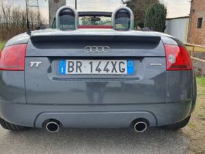 Bild 9/15 von Audi TT 1.8 T quattro (2001)