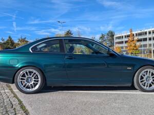 Image 14/18 de BMW 330Ci (2001)